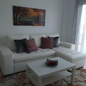https://luminoso-amplio-y-fresco-piso-en-santacruz-de-tenerife.tenerifehoteles.net